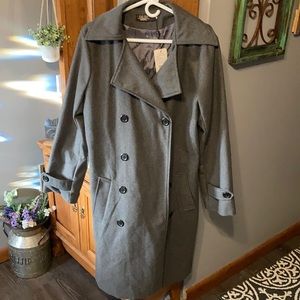 Women’s Gray Trenchcoat Size XL. Tag reads XXL 3X New! Vintage